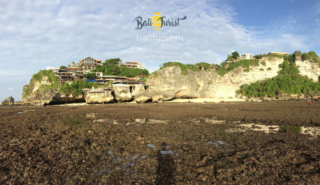 Пляж Сулубан во время отлива